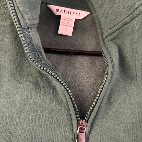 Like New Athleta Forever Fleece Green Oversized 1/4 Zip Sweatshirt - Picture 3 of 5